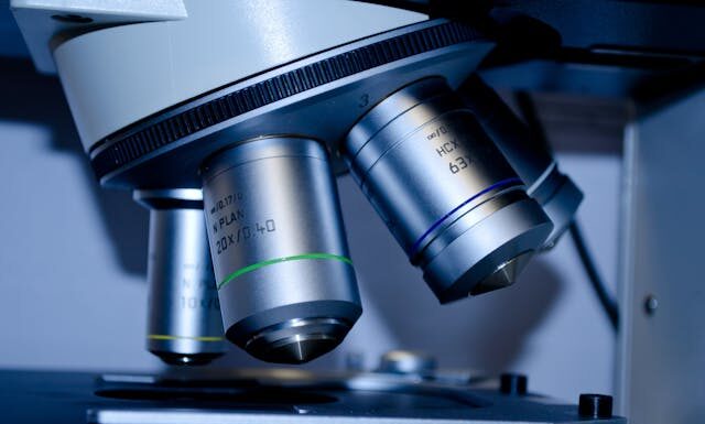 Tips & Tricks to Cleaning Your Microscope Cleaning Your Microscope