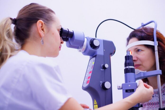 How Stem Cell Therapy Can Help Restore Sight After Retinal Detachment