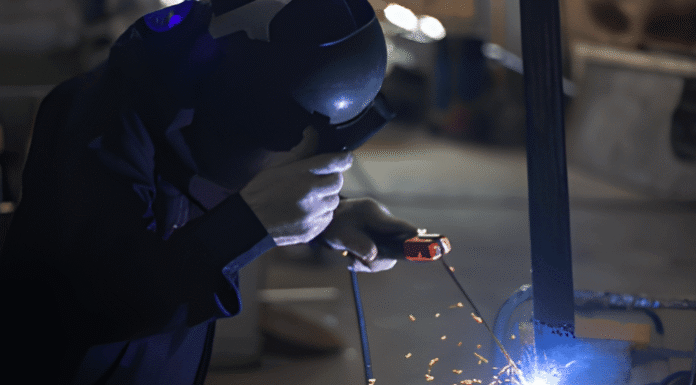 Role of Welding Fume Exhaust Units in Protecting Equipment and Inventory from Fume Contamination Welding Fume Exhaust Units